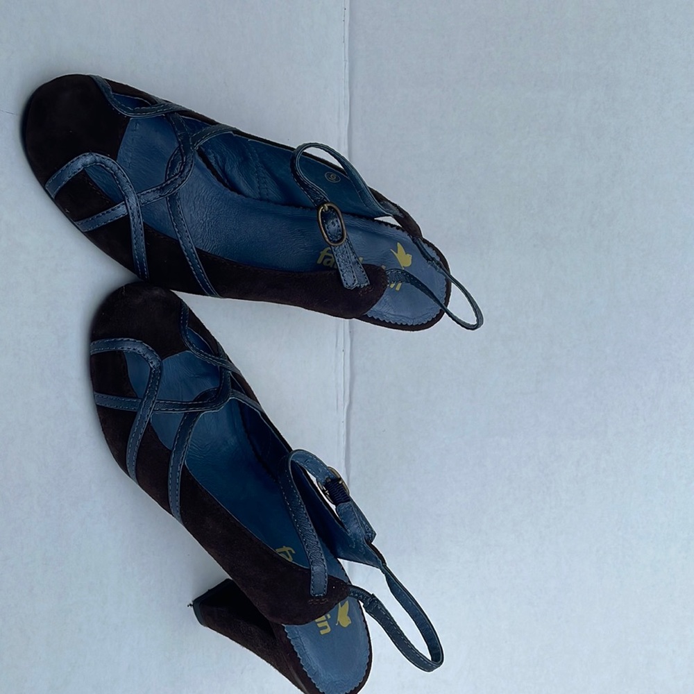 Brown suede blue leather detailing very good condition